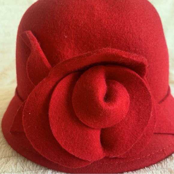 Croft & Barrow Red Wool Cloche Hat with Flower Accent - Picture 2 of 5